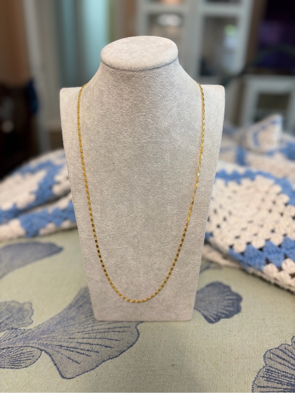 Gold-Tone Textured Bar Link Chain Necklace Lobster Clasp